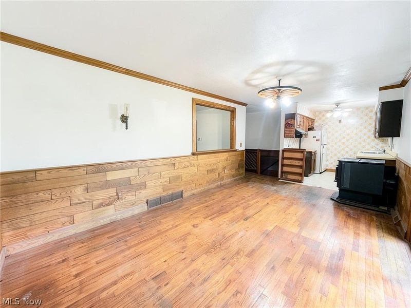 7130 Leroy Thompson Road , Thompson, OH 44086 Photo 6