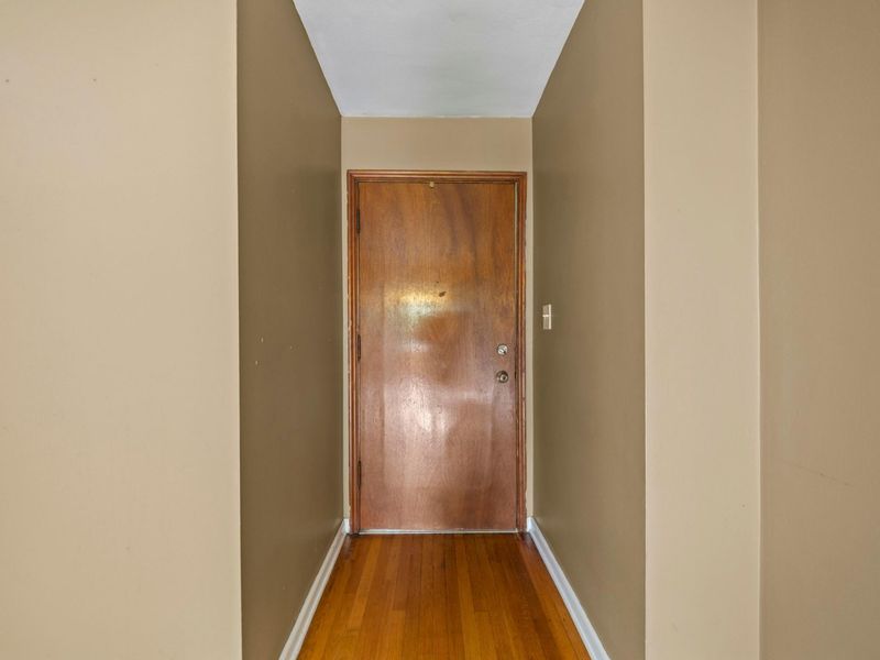 3260 Avalon Road , Columbus, OH 43221 Photo 10