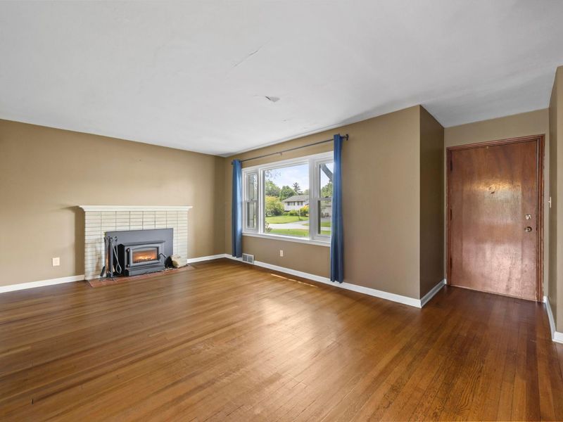 3260 Avalon Road , Columbus, OH 43221 Photo 11