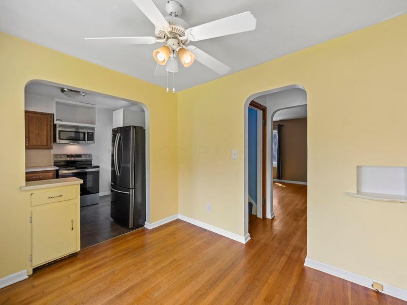 3260 Avalon Road , Columbus, OH 43221 Photo 16