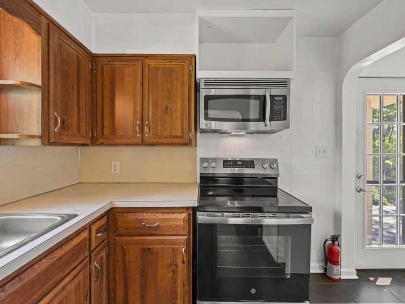 3260 Avalon Road , Columbus, OH 43221 Photo 20
