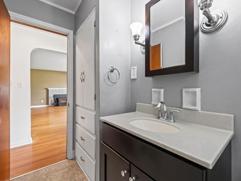 3260 Avalon Road , Columbus, OH 43221 Photo 25
