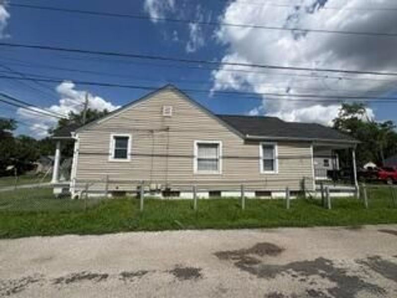 2869 Howey Road , Columbus, OH 43224 Photo 25