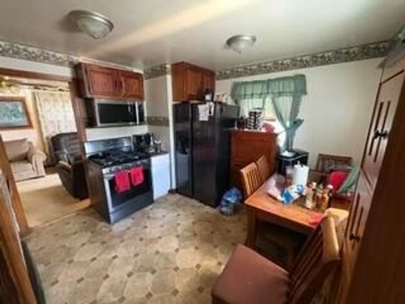 2873 Howey Road , Columbus, OH 43224 Photo 8