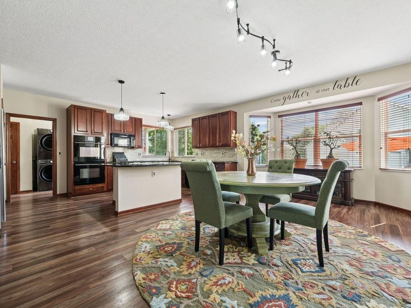 7809 Shady Maple Drive , Canal Winchester, OH 43110 Photo 12