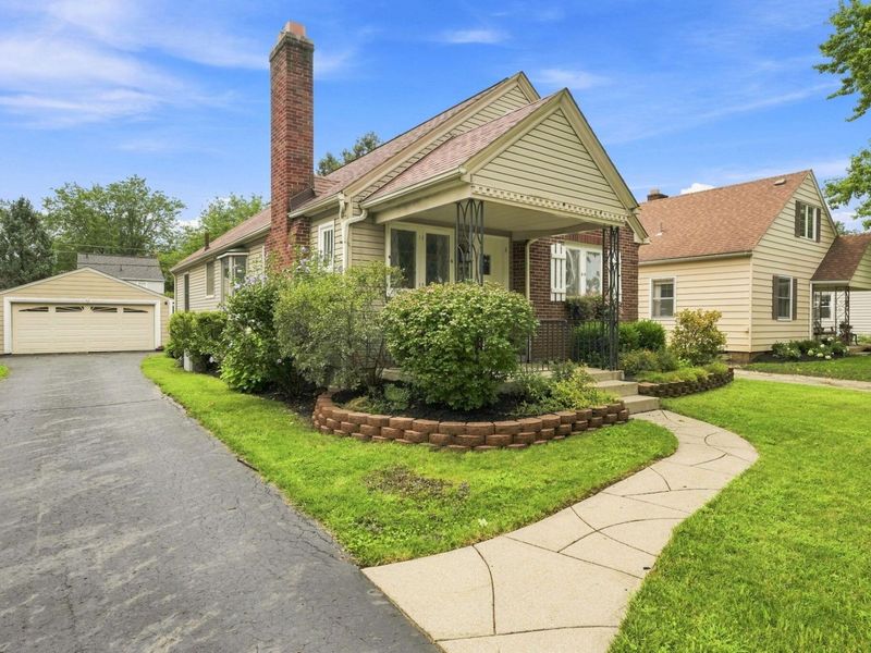 557 Fallis Road, Columbus, OH 43214 Photo 2