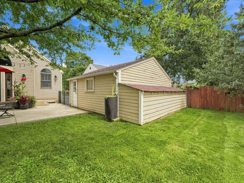 557 Fallis Road, Columbus, OH 43214 Photo 45