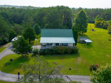 4300 White Oak Road, London, KY 40741
