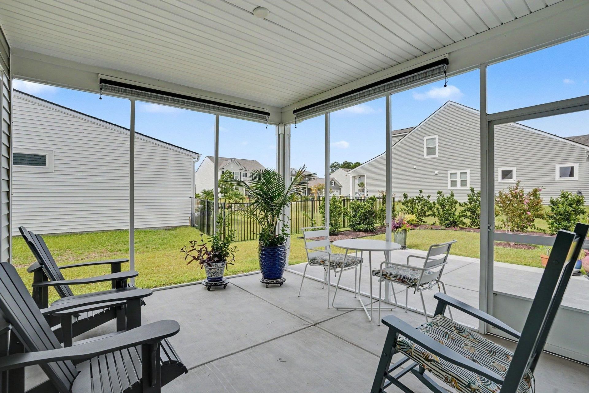 4445 Honir Dr. Photo 13