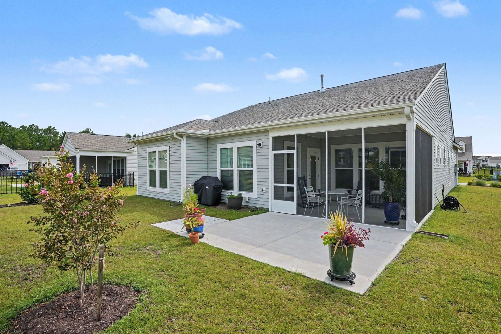 4445 Honir Dr. Photo 25