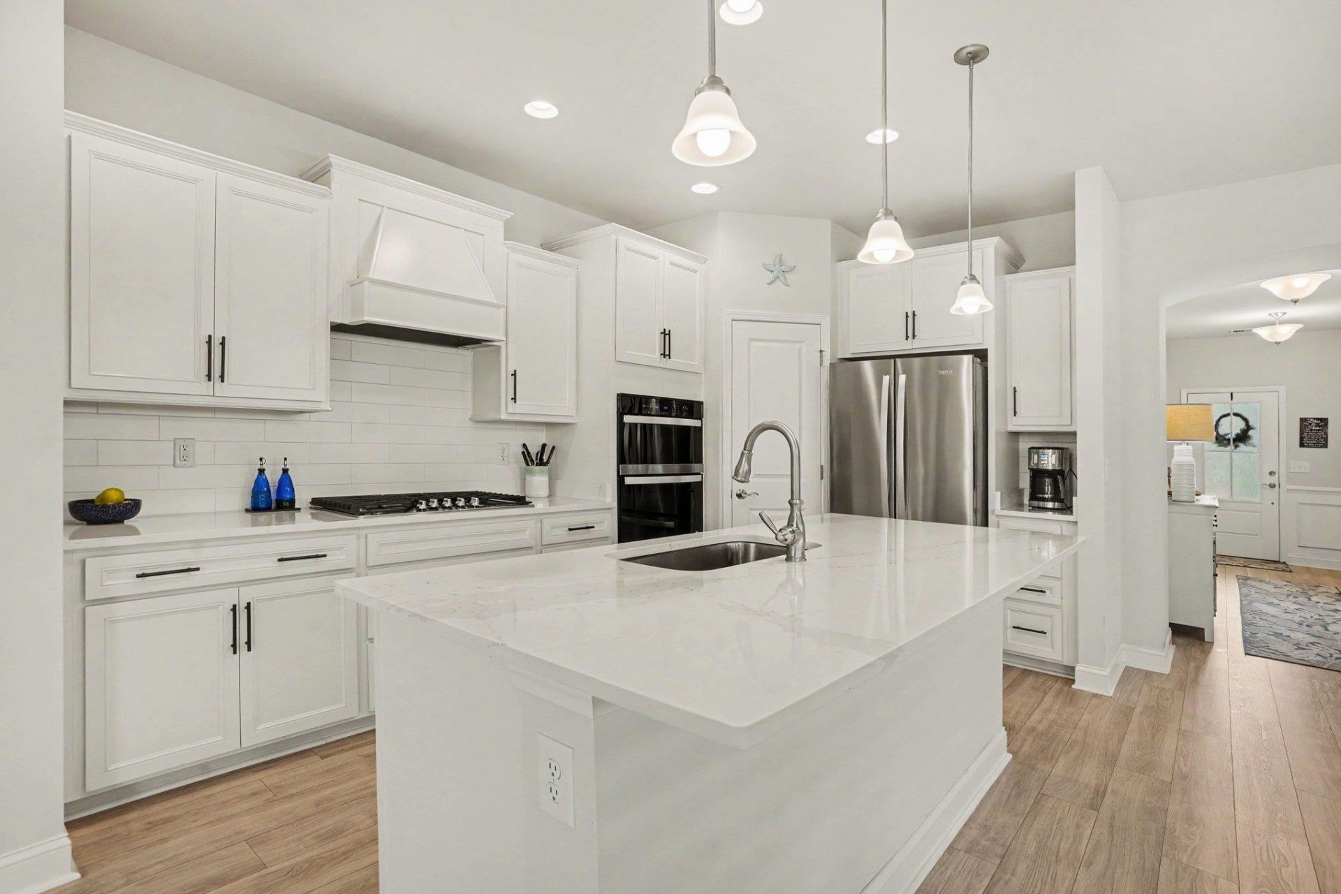 4445 Honir Dr. Photo 9