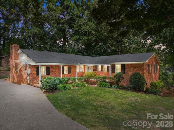 213 Dogwood Drive , Mount Holly, NC 28120