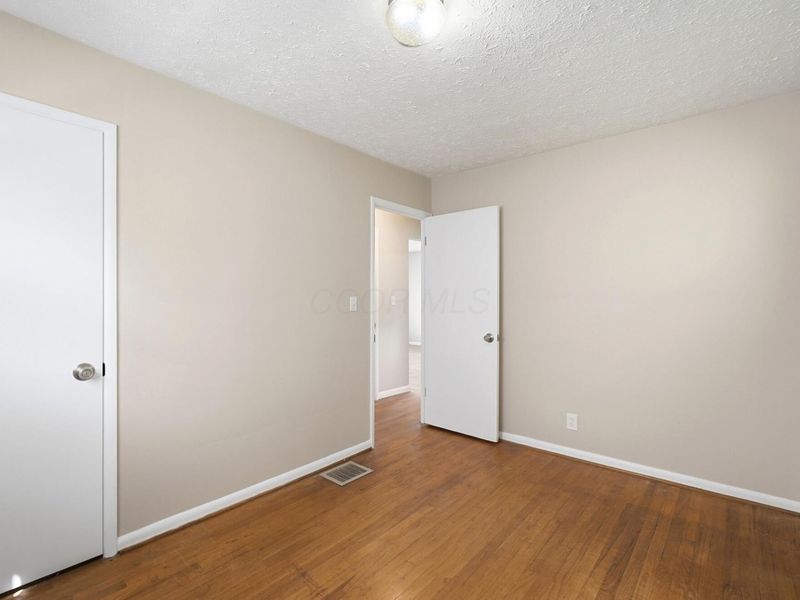 2189 Safford Avenue , Columbus, OH 43223 Photo 16