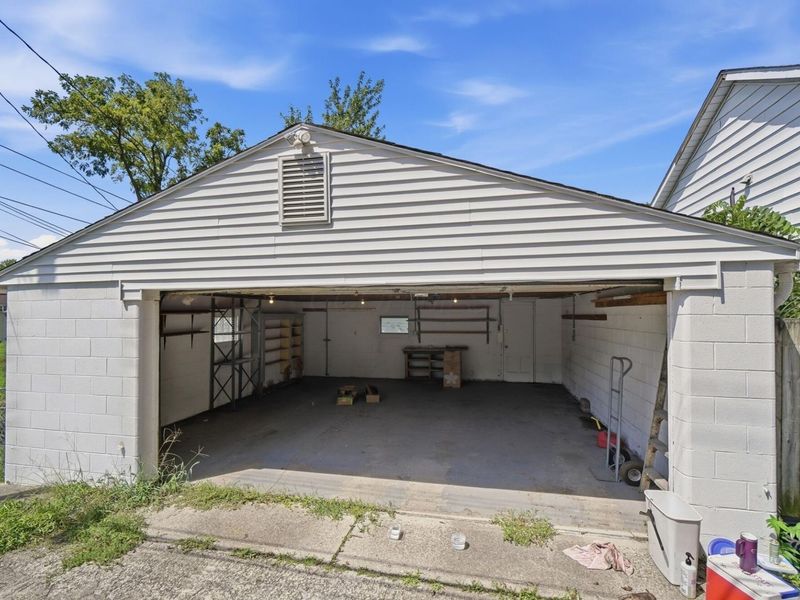 2189 Safford Avenue , Columbus, OH 43223 Photo 29