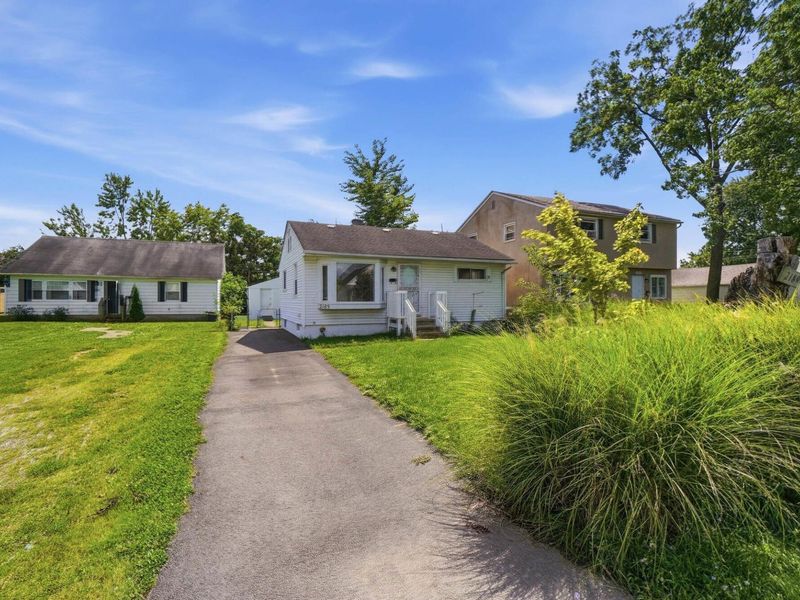 2189 Safford Avenue , Columbus, OH 43223 Photo 3