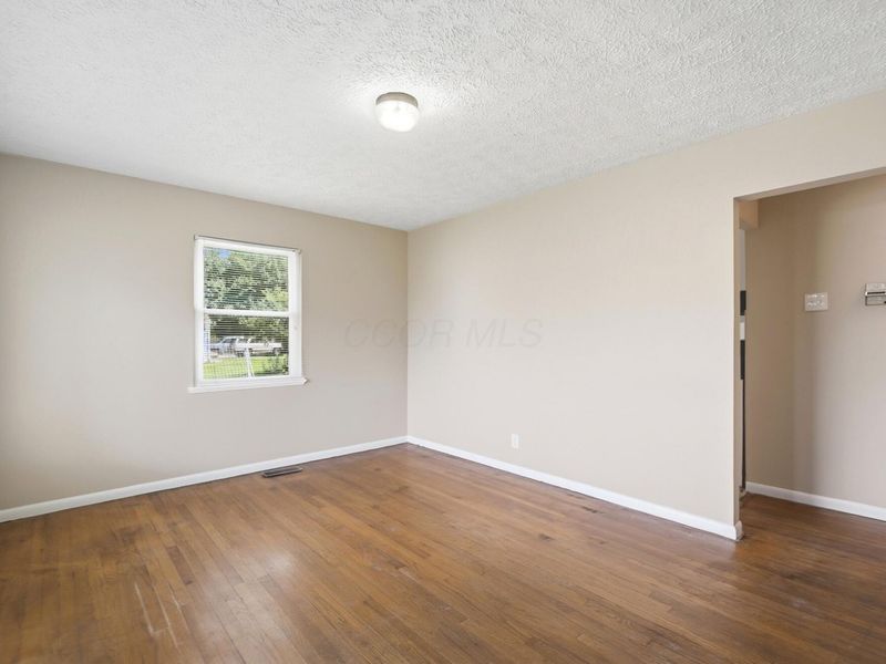2189 Safford Avenue , Columbus, OH 43223 Photo 6
