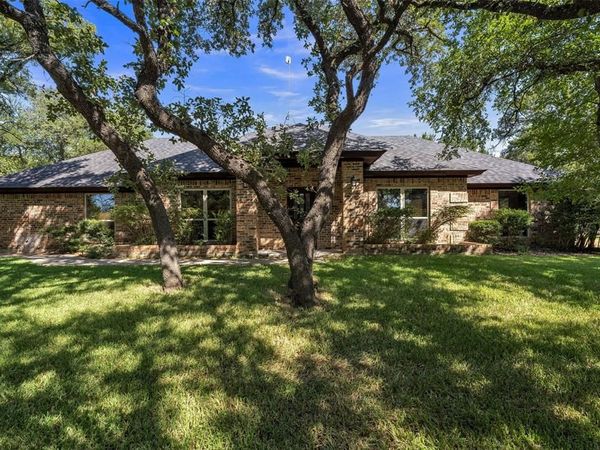 204 Fairway Drive, Willow Park, TX 76087
