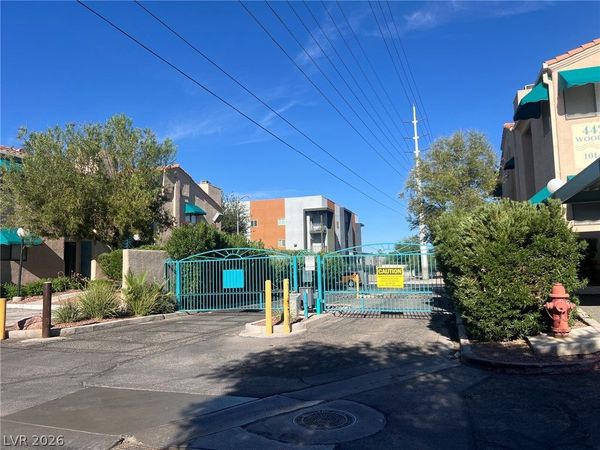 4425 Woodpine Drive , Unit 103, Las Vegas, NV 89119