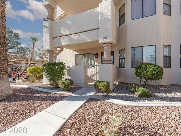 1001 Falconhead Lane, Unit 102, Las Vegas, NV 89128