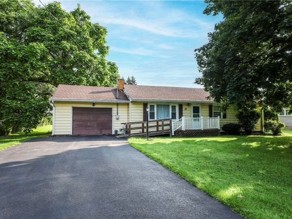 27 Goss Road, Elmira, NY 14903