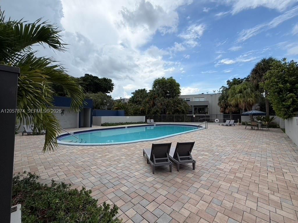 30 NW 87th Ave, Unit C201, Miami, FL 33172 Photo