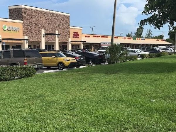 20731 NW 2nd Ave , Miami Gardens, FL 33169