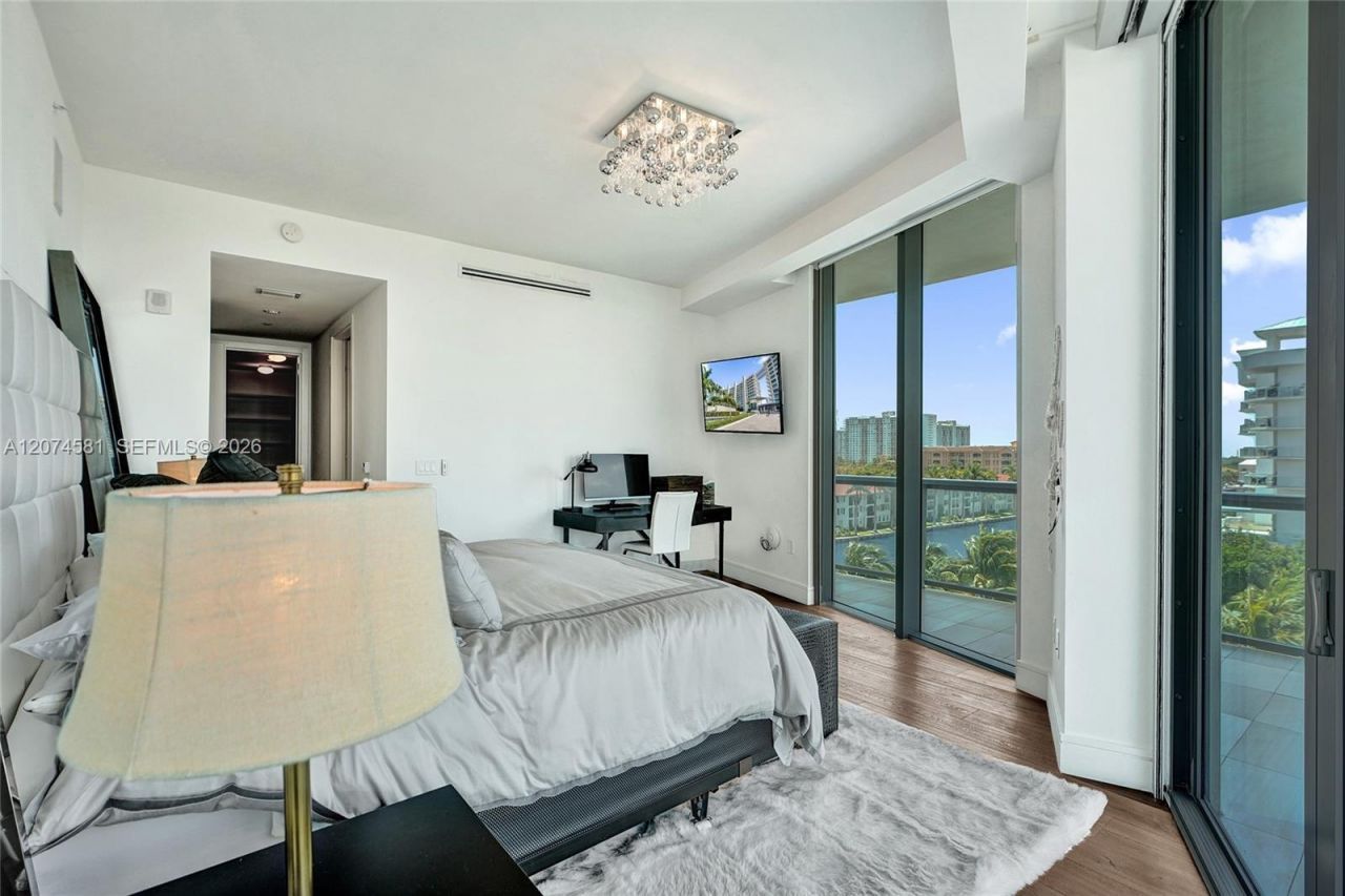 3250 NE 188th St , Unit 501, Aventura, FL 33180 Photo
