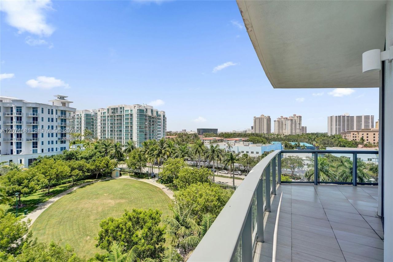 3250 NE 188th St , Unit 501, Aventura, FL 33180 Photo