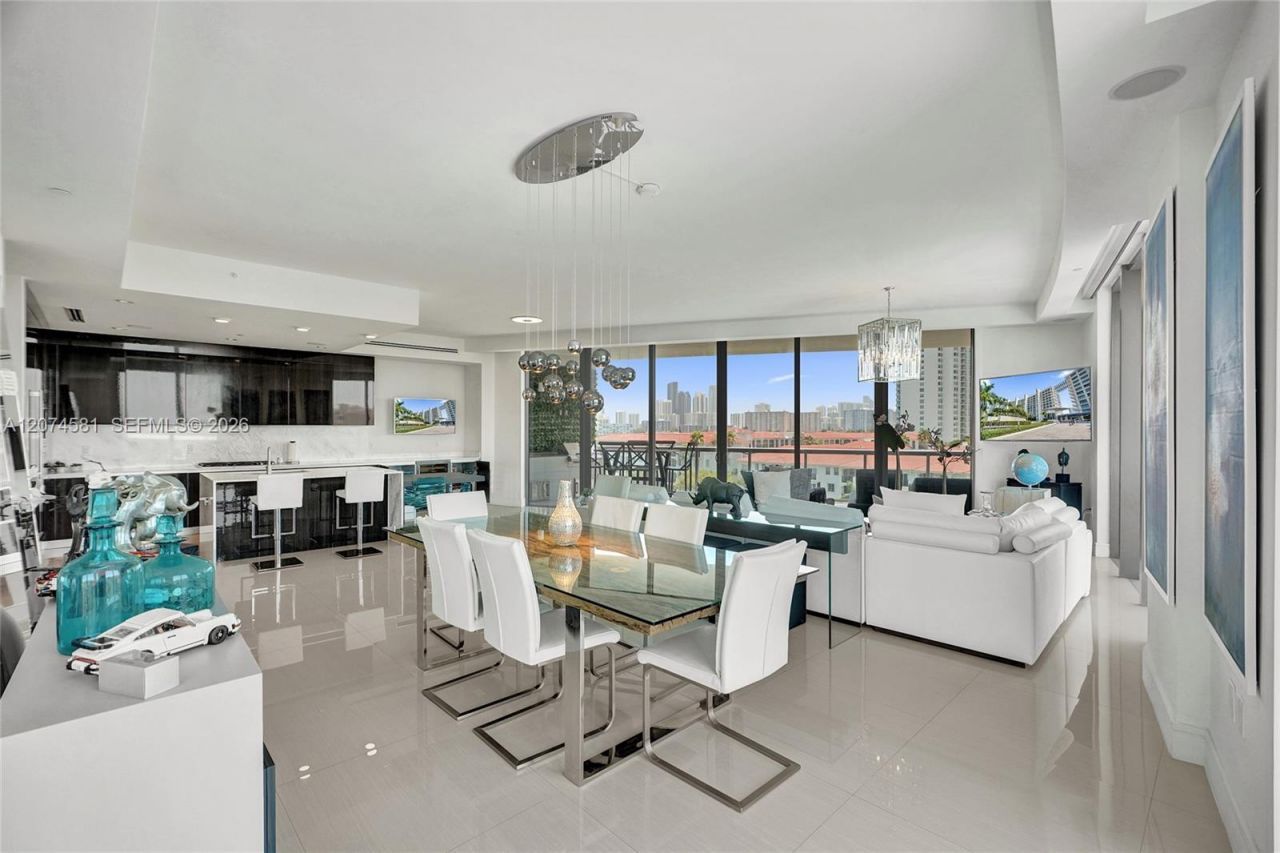 3250 NE 188th St , Unit 501, Aventura, FL 33180 Photo