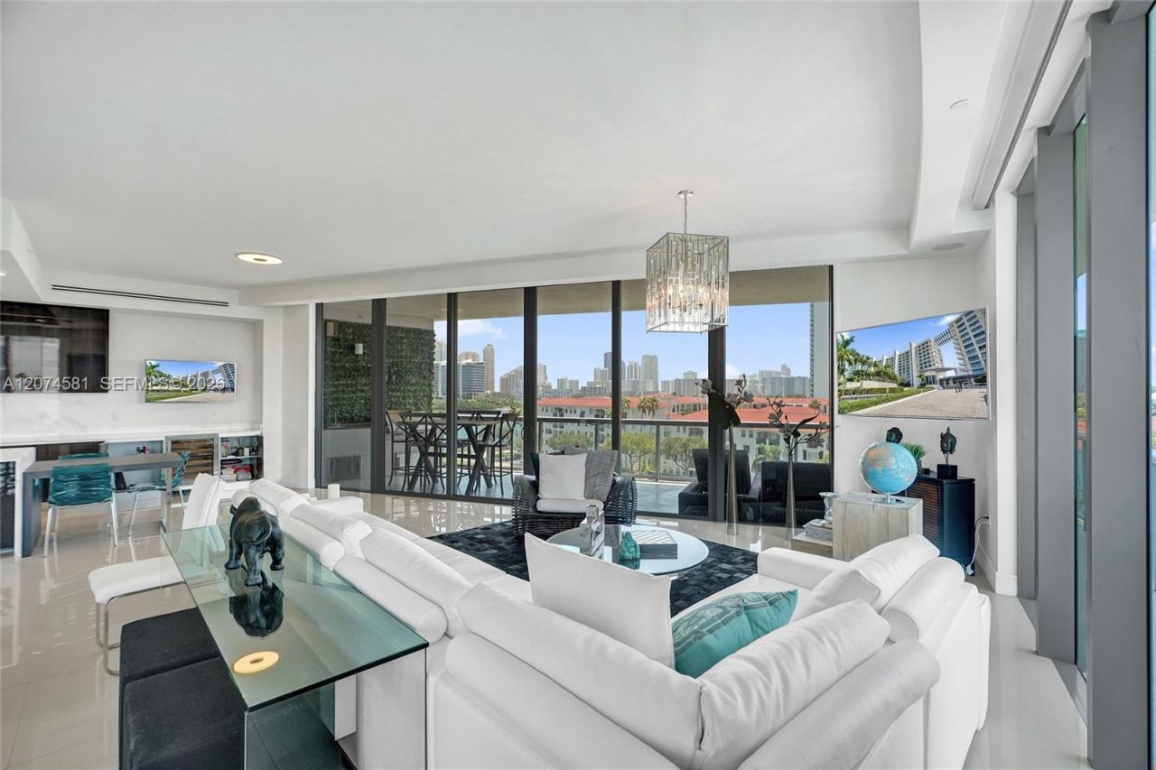 3250 NE 188th St , Unit 501, Aventura, FL 33180 Photo