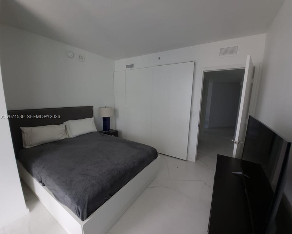 1300 S Miami Ave , Unit 2501, Miami, FL 33130 Photo