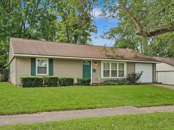2803 E Illinois Street , Urbana, IL 61802