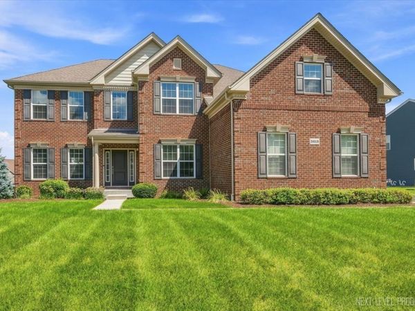 3615 Tournament Drive , Elgin, IL 60124