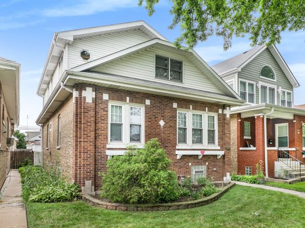 6118 W Grace Street , Chicago, IL 60634