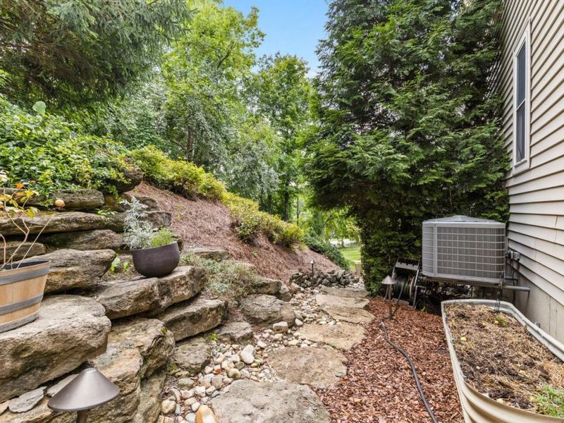 608 Rushton Road, Cincinnati, OH 45226 Photo 45