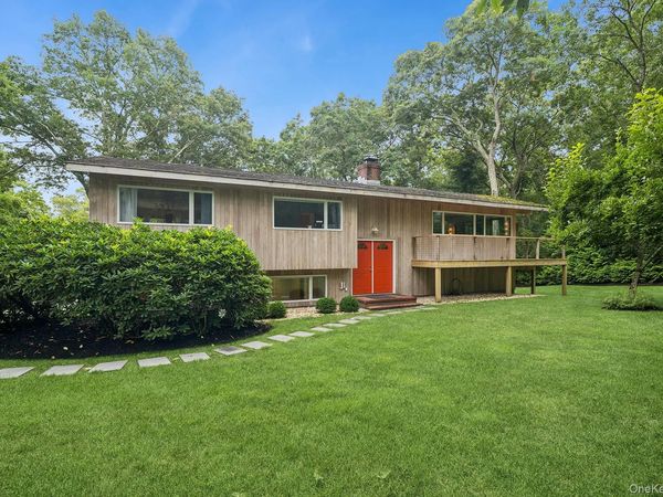 4 Lincoln Street , Sag Harbor, NY 11963