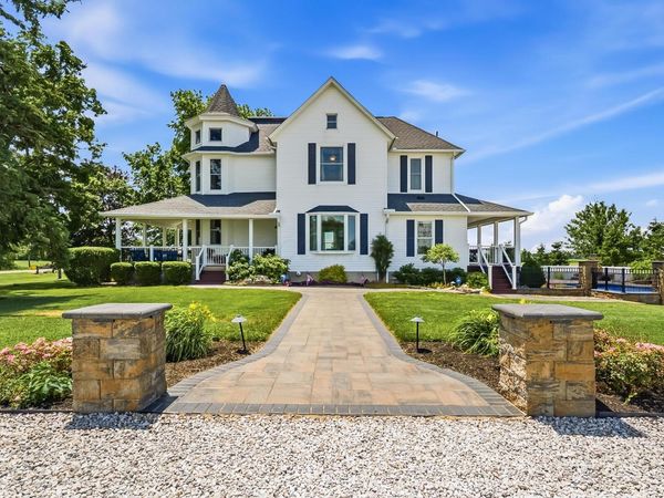 5389 State Route 203, Radnor, OH 43066