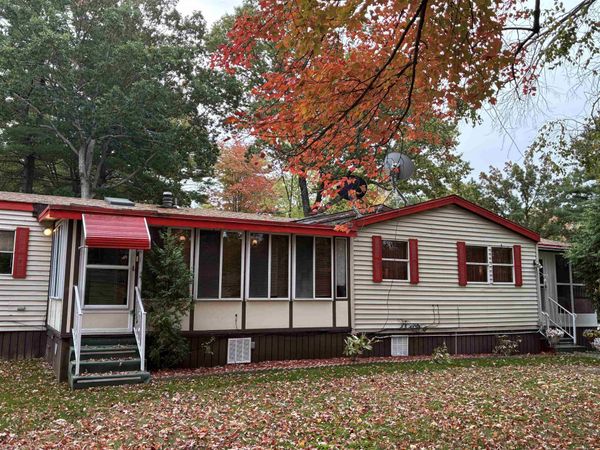 11 N Dewberry Lane, Rochester, NH 03867