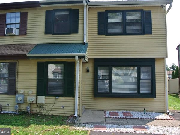6 COBBLESTONE DRIVE, HORSHAM, PA 19044