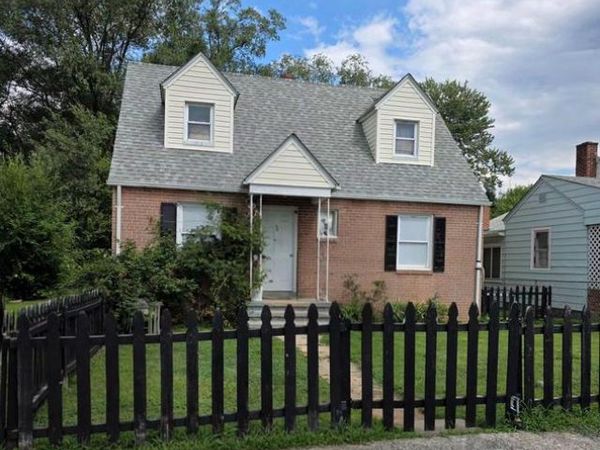 631 BELAIR AVENUE, FRONT ROYAL, VA 22630
