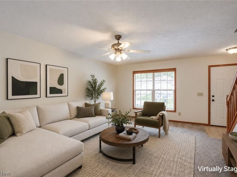 3061 Dover Drive, Akron, OH 44312 Photo 2