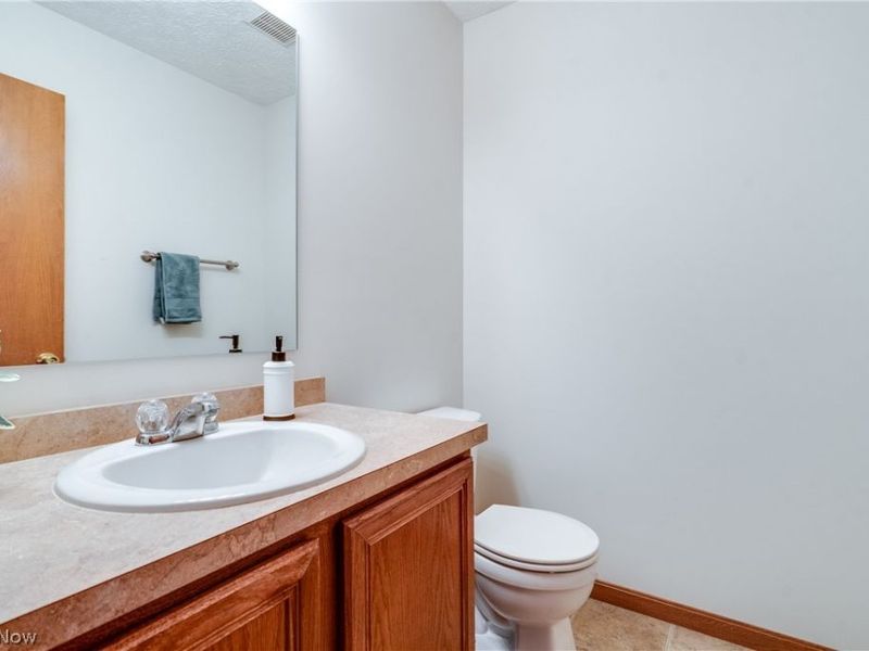 3061 Dover Drive, Akron, OH 44312 Photo 24