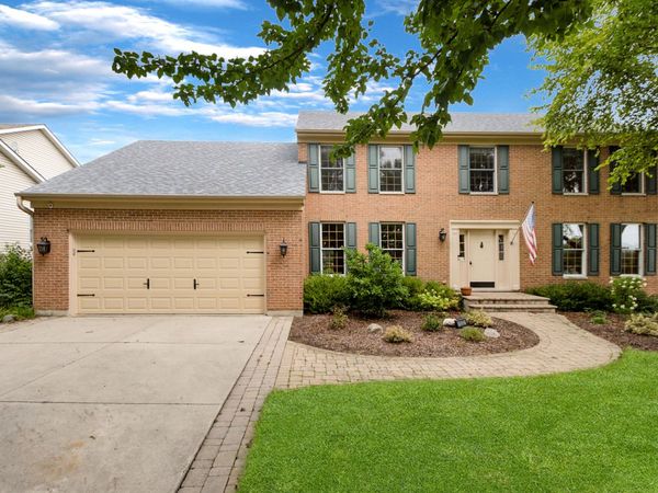 Lindenhurst, IL 60046