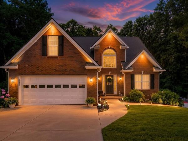 5863 Bay View Drive, Buford, GA 30518