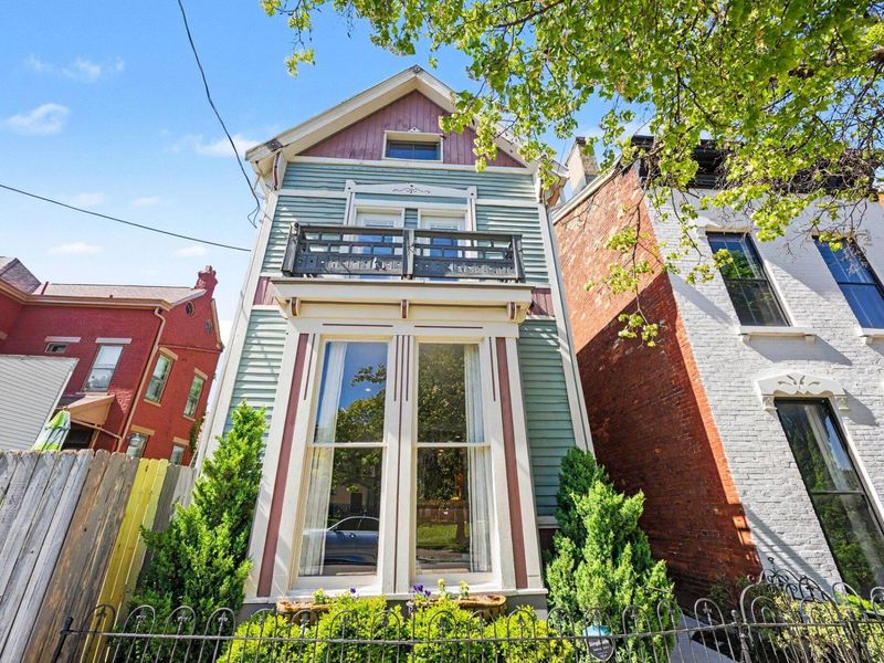 210 E 8th Street, Covington, KY 41011 Photo 1
