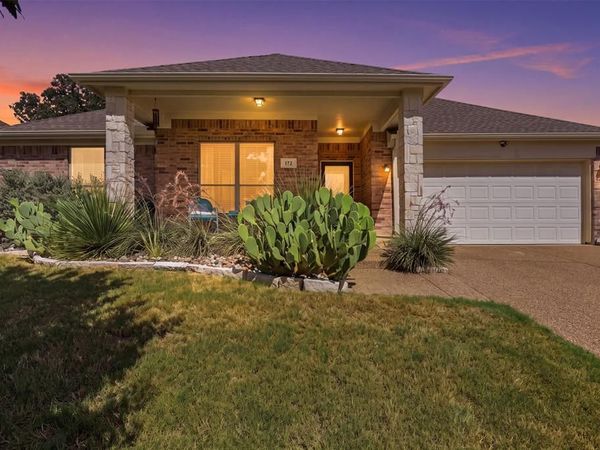 172 Overland Trail, Willow Park, TX 76087