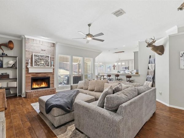 172 Overland Trail, Willow Park, TX 76087