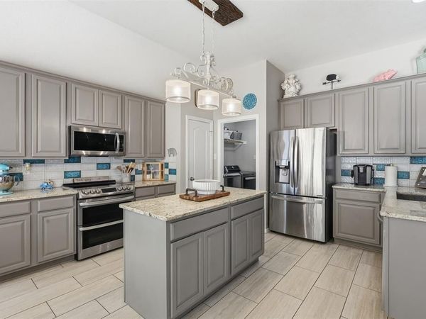172 Overland Trail, Willow Park, TX 76087