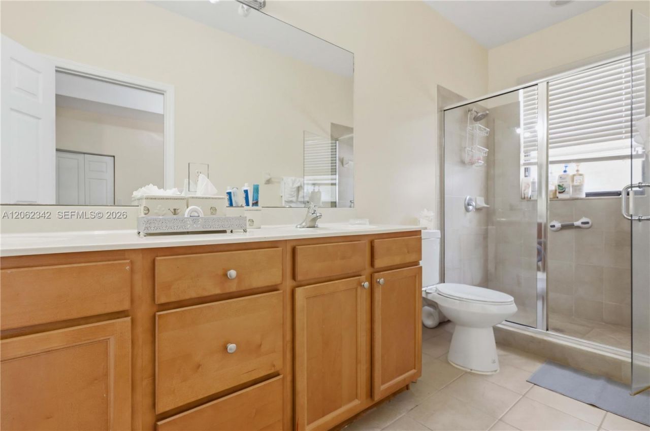 9033 W 33rd Avenue , Hialeah, FL 33018 Photo