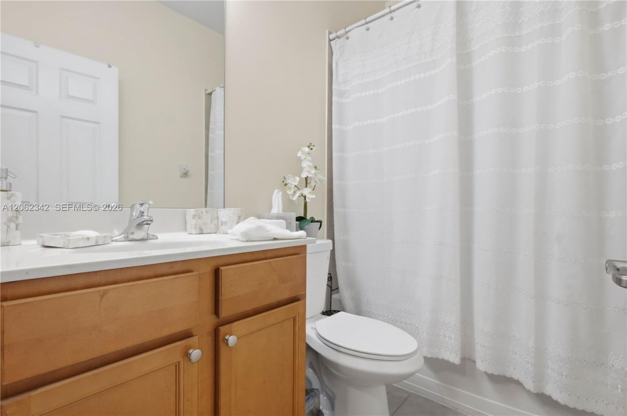 9033 W 33rd Avenue , Hialeah, FL 33018 Photo